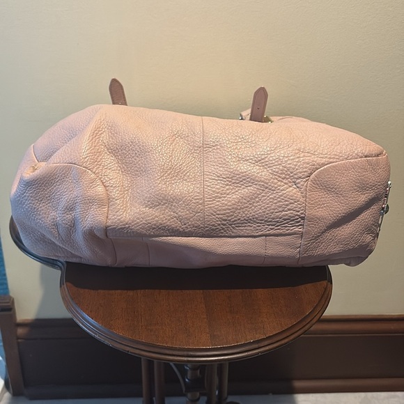 Elliot Lucca  shoulder bag  large bag
Pebbled leather  dusty pink  EUC gold tone - Picture 9 of 17